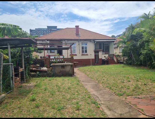 3 BEDROOM HOUSE FOR SALE IN GLENWOOD